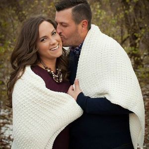 Meet your Posher, Elisha